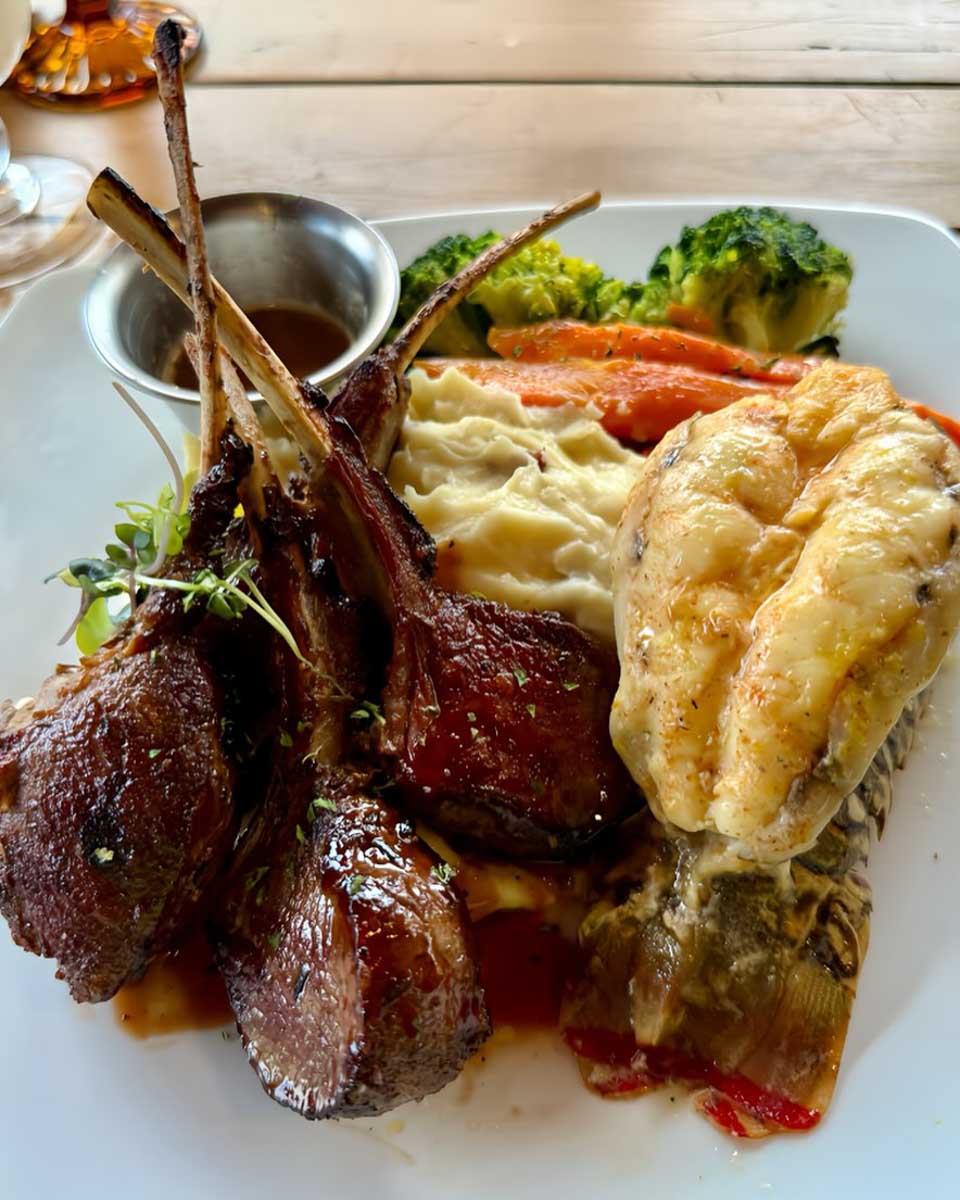 Gourmet Seafood House in the Bahamas (2)