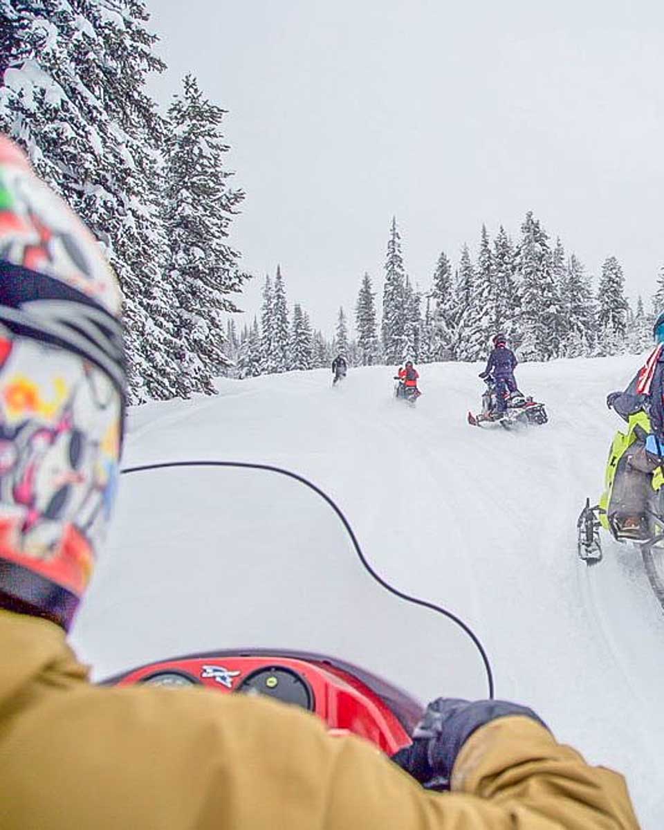 Snowmobiling-in-Lake Tahoe