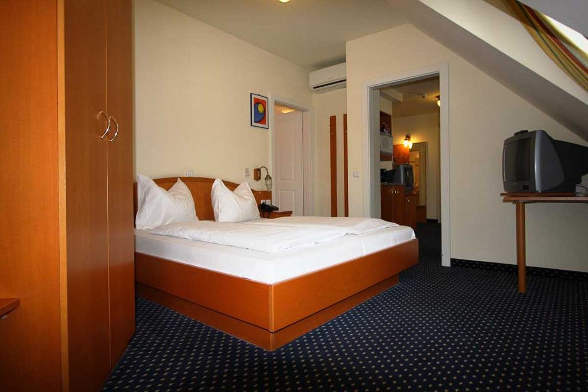 Suite Hotel 900 m zur Oper in Vienna Austria