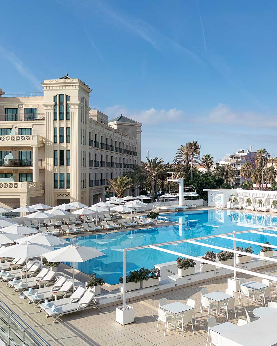 Las Arenas Balneario Resort in Valencia Spain 1