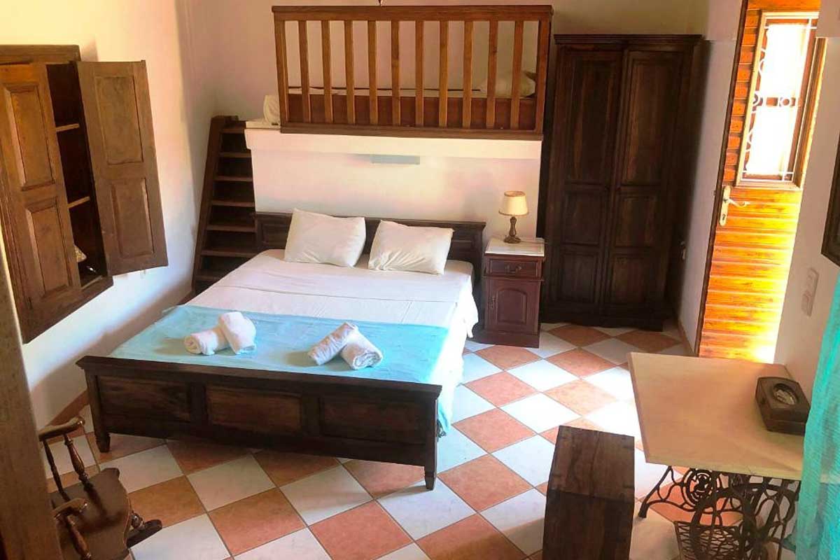 Machi's House in Milos Greece