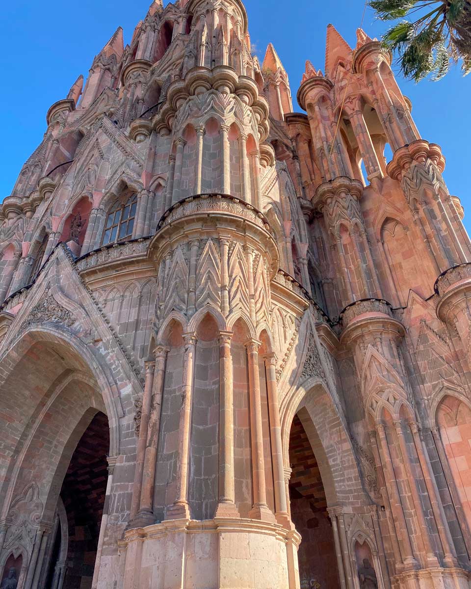 Parroquia de San Miguel Arcángel in San Miguel de Allende Mexico (1)