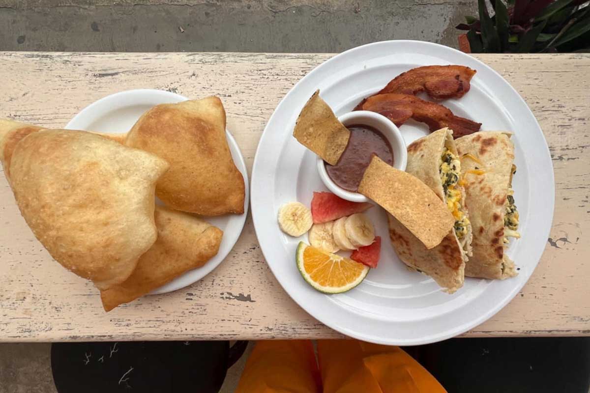 Pop's Restaurant in San Ignacio Belize 1