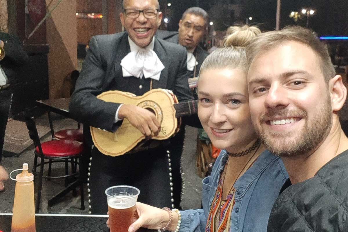 mariachi-selfie-in-San Miguel de Allende-Mexico