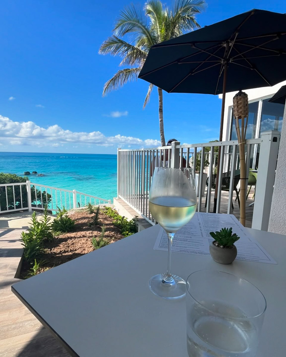 Achilles Bermuda in Bermuda (2)