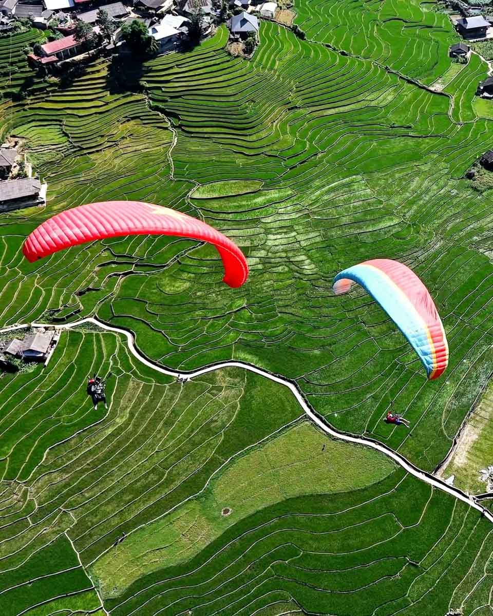DÙ LƯỢN SAPA - Sapa Paragliding in Sapa Vietnam 1