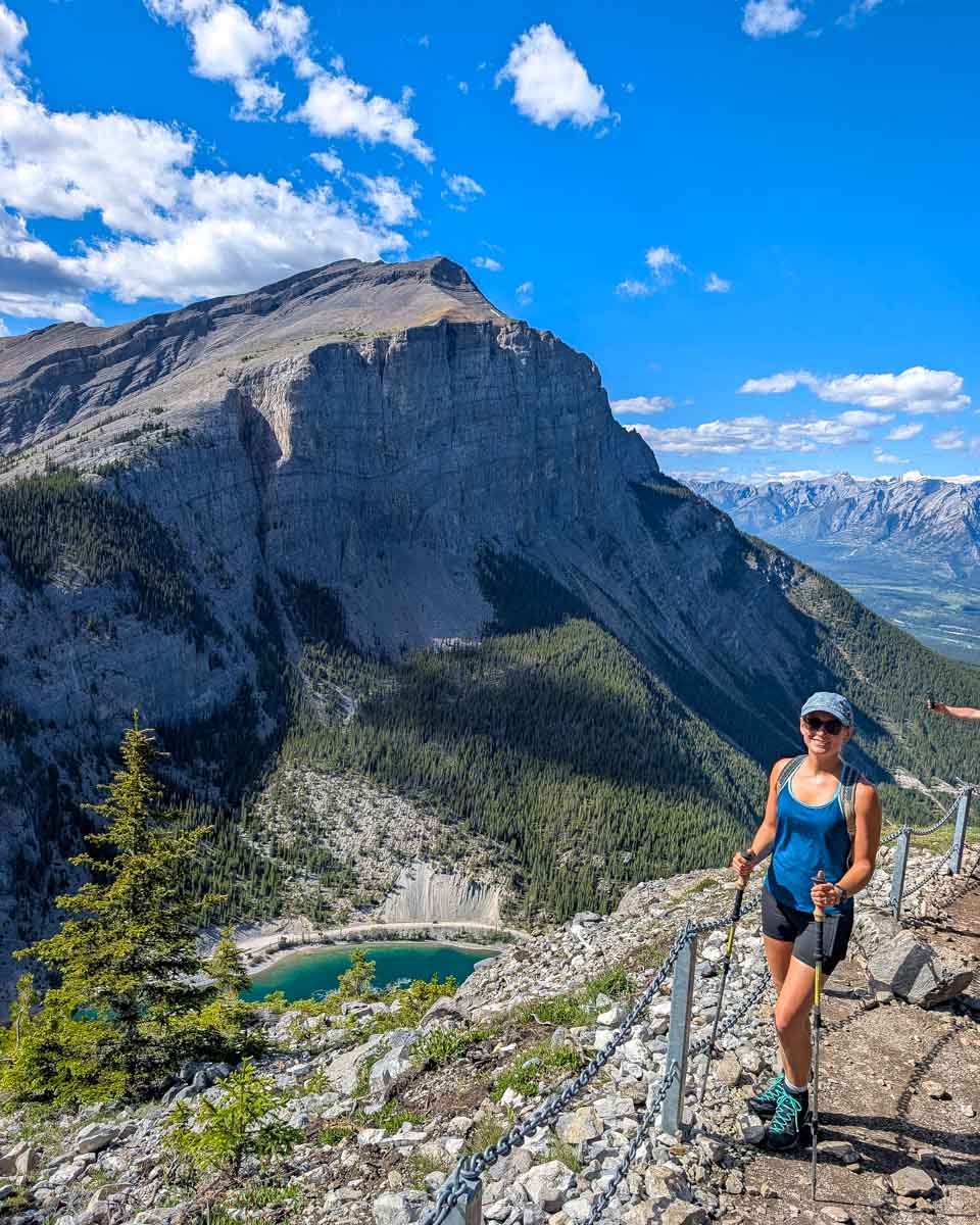 Hiking Ha Ling trail in Canada (6)