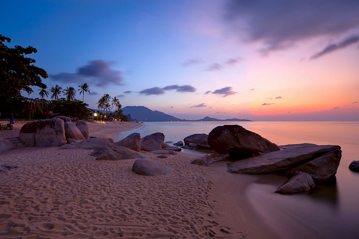 Sunrise at Lamai beach in Koh Samui Thailand (2)