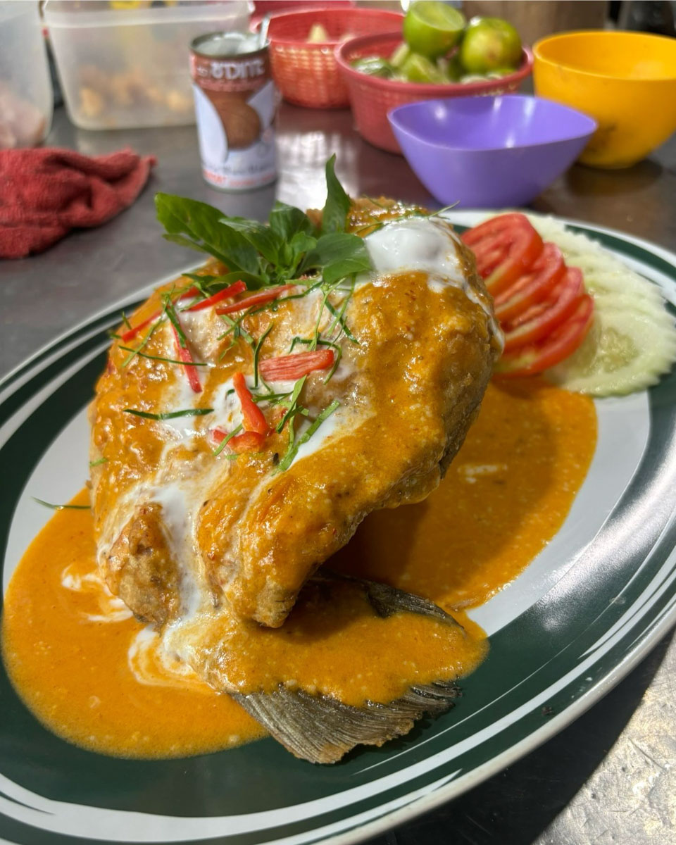 The Hut Cafe on Koh Samui Thailand 1