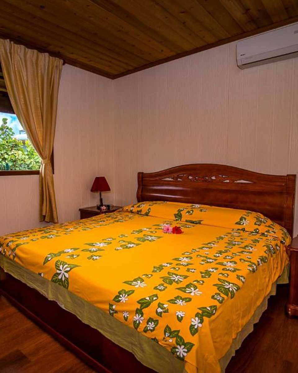 Moorea Golf Lodge in in Moorea, French Polynesia (2)